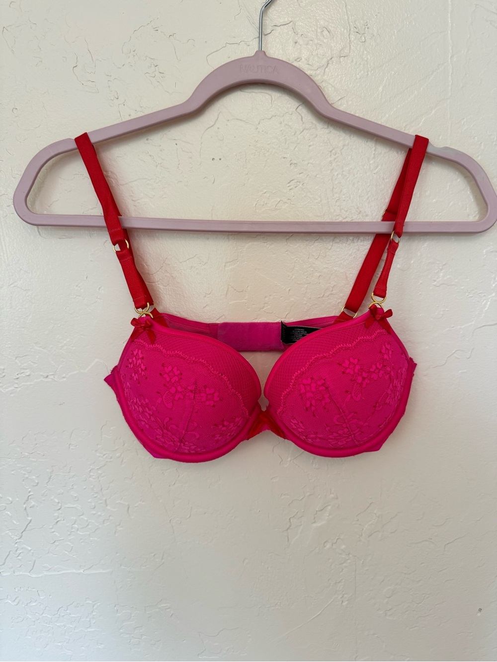 Victoria’s Secret Hot Pink Lace Push-Up Bra - Women Intimates 32 D